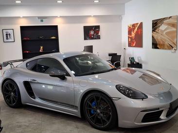 Porsche 718 Cayman T — photo 19