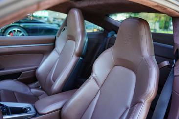 Porsche 911 Carrera S — photo 6