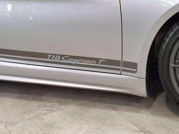 Porsche 718 Cayman T — photo 20