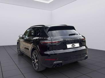 Porsche Cayenne III — photo 4