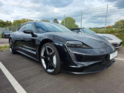 Porsche Taycan 4S
