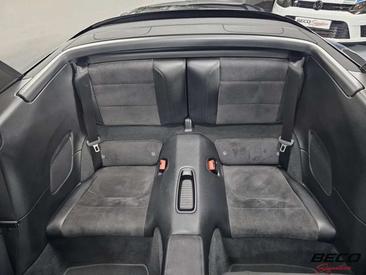 Porsche 911 Cabriolet Carrera GTS — photo 25