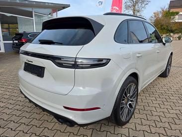 Porsche Cayenne III — photo 5