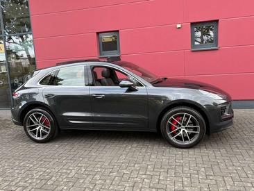 Porsche Macan I S — photo 6