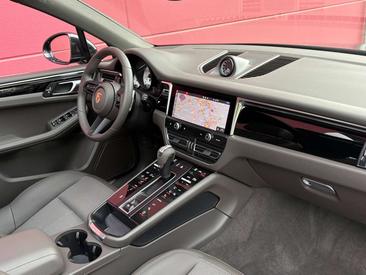 Porsche Macan I S — photo 13
