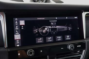 Porsche Macan — photo 22