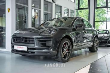 Porsche Macan I S — photo 16