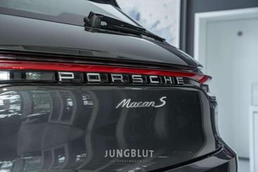 Porsche Macan I S — photo 23