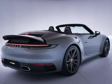 Porsche 911 Cabriolet Carrera — photo 6
