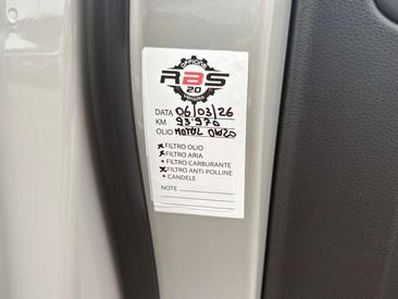 Porsche Macan I S — photo 20