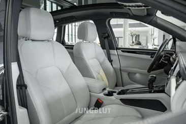 Porsche Macan I S — photo 46