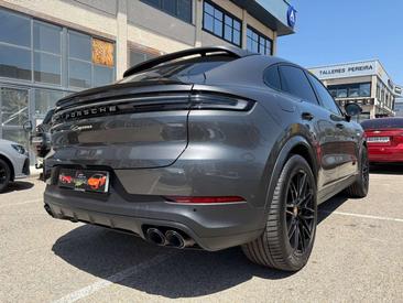 Porsche Cayenne E-Hybrid — photo 16