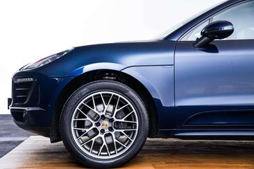 Porsche Macan — photo 7
