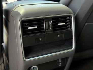 Porsche Cayenne III — photo 16