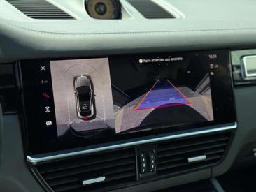 Porsche Cayenne III — photo 18