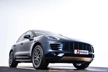 Porsche Macan — photo 12