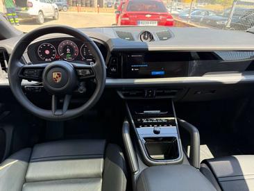 Porsche Cayenne E-Hybrid — photo 23