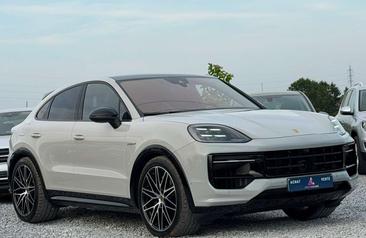 Porsche Cayenne E-Hybrid — photo 2