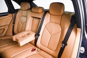 Porsche Macan — photo 19