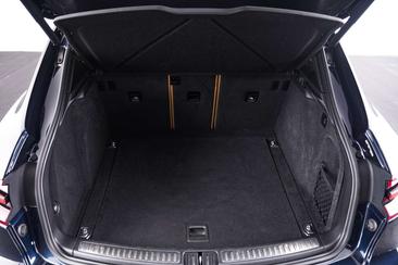 Porsche Macan — photo 23