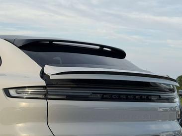 Porsche Cayenne E-Hybrid — photo 10