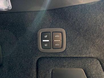 Porsche Cayenne E-Hybrid — photo 37