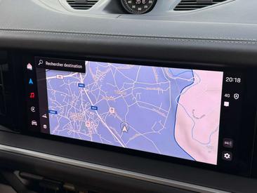 Porsche Cayenne E-Hybrid — photo 18