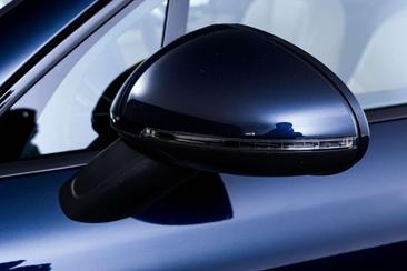 Porsche Macan — photo 48