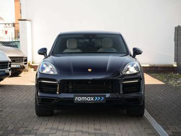 Porsche Cayenne E-Hybrid — photo 6