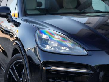 Porsche Cayenne E-Hybrid — photo 16