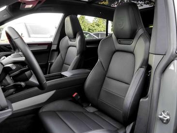 Porsche Cayenne None Electric — photo 3