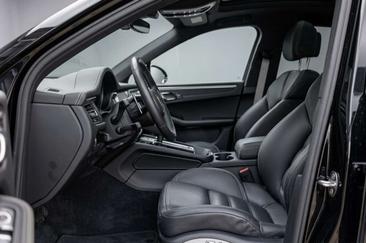 Porsche Macan — photo 3