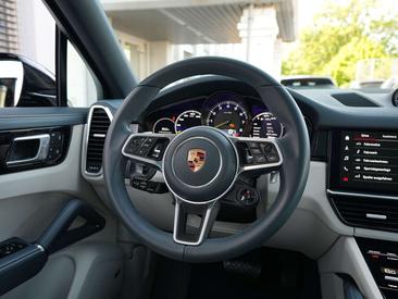 Porsche Cayenne E-Hybrid — photo 22