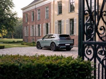 Porsche Cayenne None Electric — photo 5
