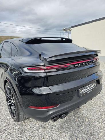 Porsche Cayenne E-Hybrid — photo 9