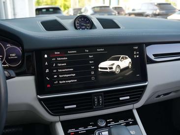 Porsche Cayenne E-Hybrid — photo 26