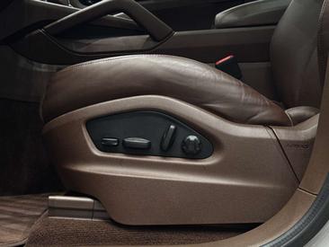 Porsche Cayenne GTS — photo 19