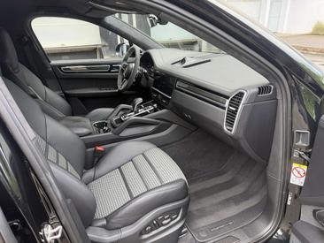 Porsche Cayenne GTS — photo 26