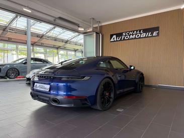 Porsche 911 Carrera GTS — photo 8