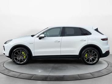 Porsche Cayenne E-Hybrid — photo 2