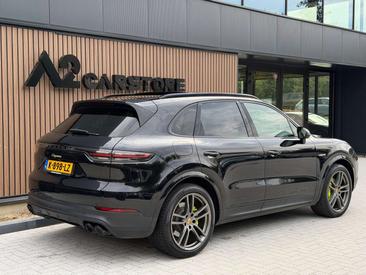 Porsche Cayenne E-Hybrid — photo 9