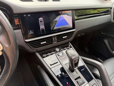 Porsche Cayenne E-Hybrid — photo 14