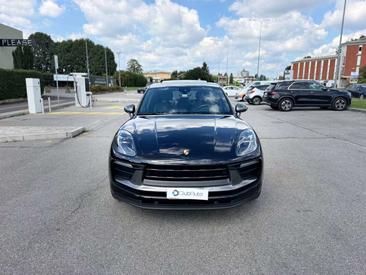 Porsche Macan — photo 2