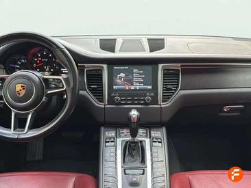 Porsche Macan I GTS — photo 15