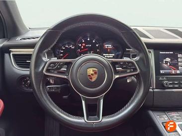 Porsche Macan I GTS — photo 16