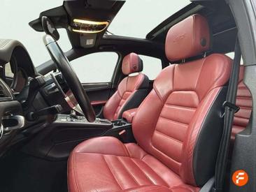Porsche Macan I GTS — photo 25