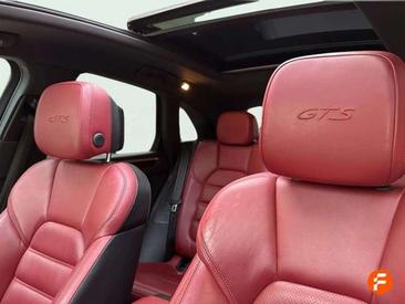 Porsche Macan I GTS — photo 28