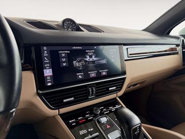 Porsche Cayenne E-Hybrid — photo 29