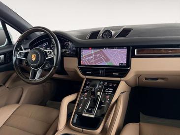 Porsche Cayenne E-Hybrid — photo 32