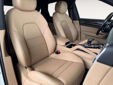Porsche Cayenne E-Hybrid — photo 34
